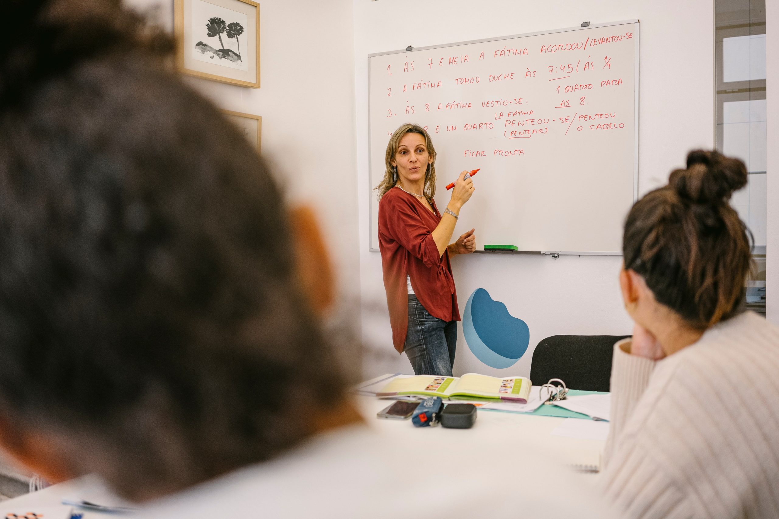Contemporary Portuguese art exhibition at Lusa Language School classrooms