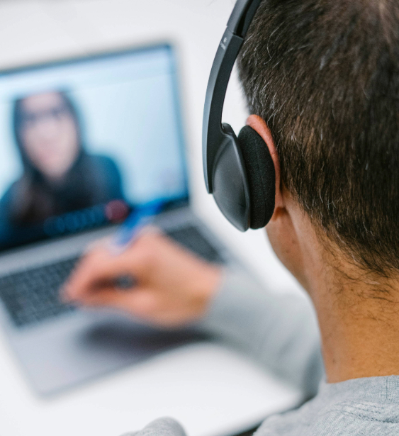 Interactive online group Portuguese classes with native teachers and personalised support